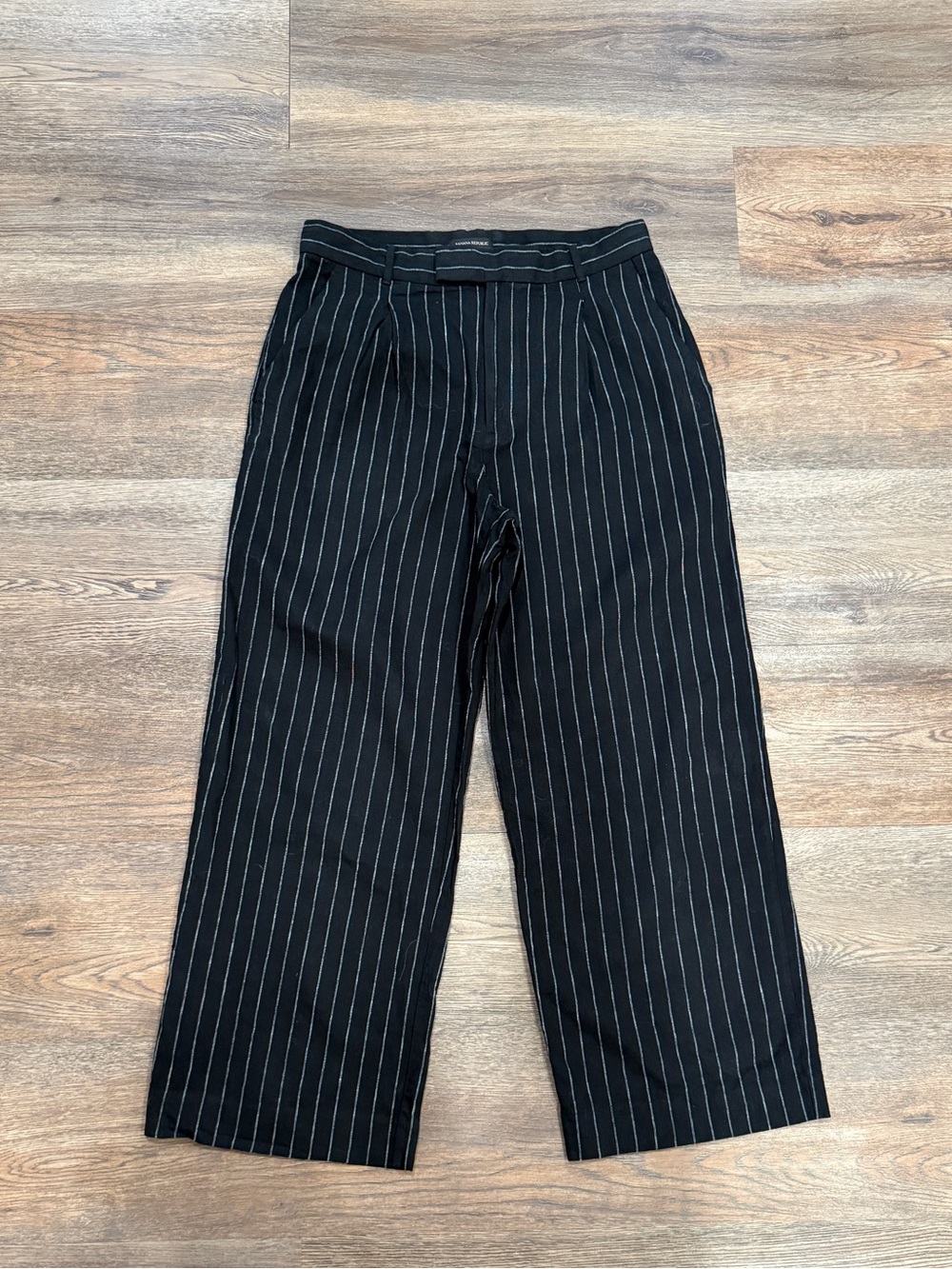 Women’s Banana Republic Black Pinstripe Wide-Leg Trousers